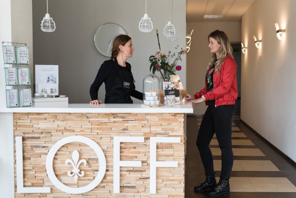 Floaten, Bedrijf in beeld, laten zien wie je bent, autenticiteit van je bedrijf, beeldbank