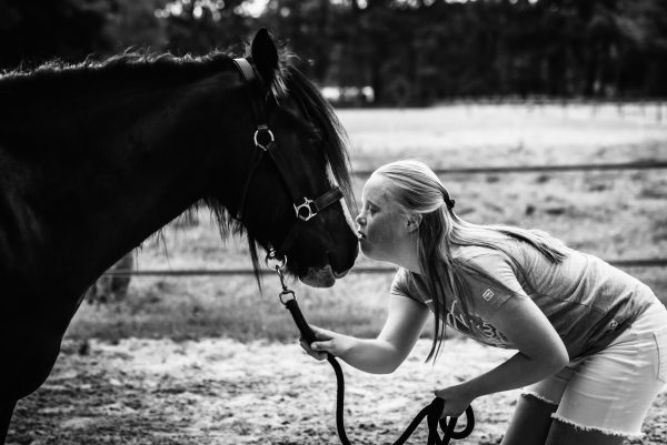 Paarden, paarden meisjes, shoot met paarden, liefde voor paarden